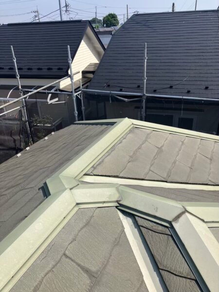さいたま市浦和区にて屋根修理〈スレートからスーパーガルテクトへのカバー工法〉の施工前写真